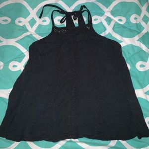 Hollister Small Black High Neck Tank Lace Détails
